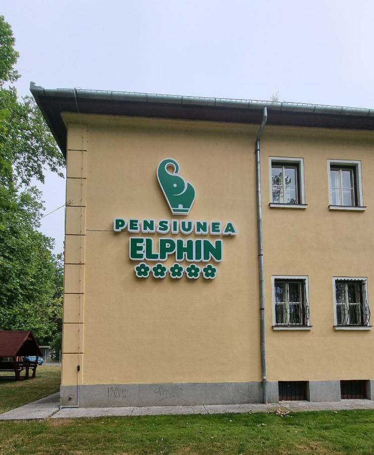 Pensiunea Elphin Targu Mures Ngoại thất bức ảnh